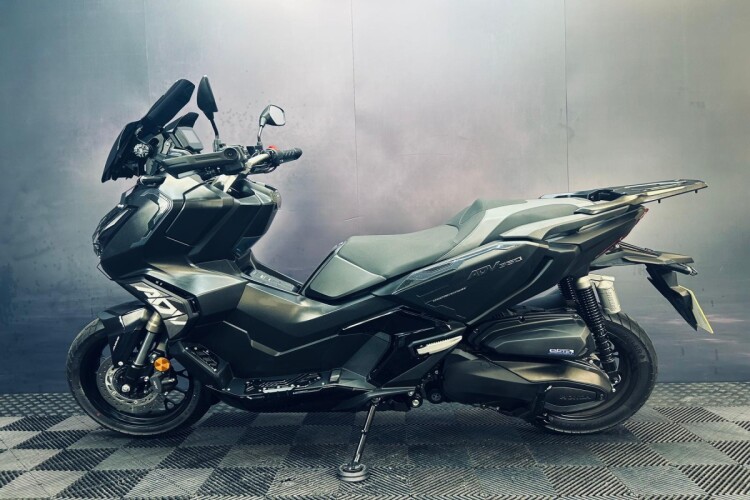 HONDA ADV 350