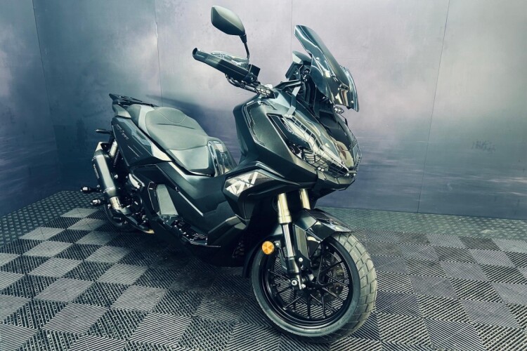HONDA ADV 350