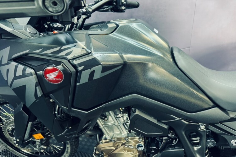 2023 HONDA CRF1100L AFRICA TWIN ADVENTURE SPORTS, Black - photo 9