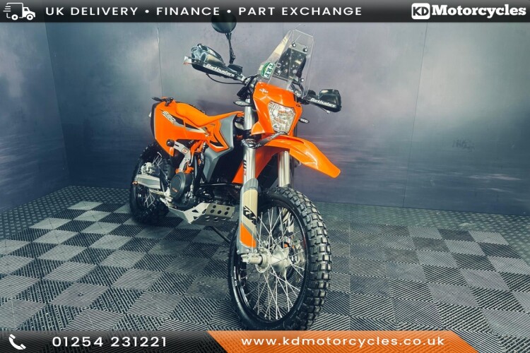 2023 KTM 690 ENDURO R, Orange