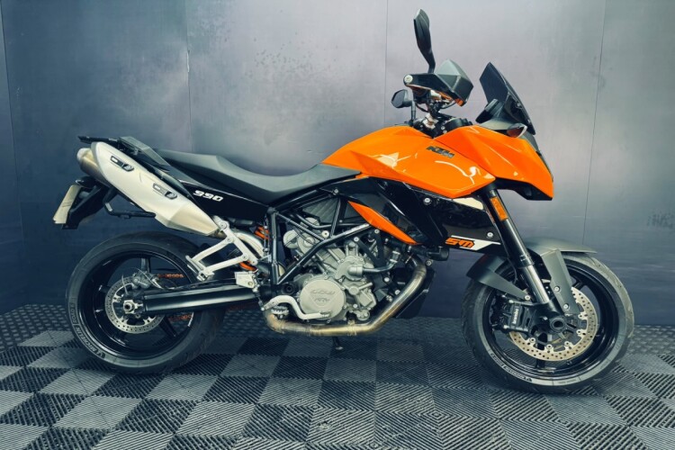 2011 KTM 990 SUPERMOTO, Orange - photo 2