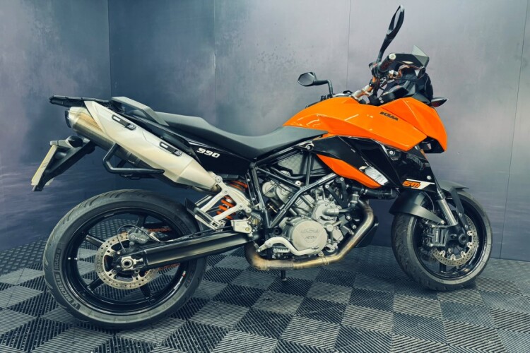 2011 KTM 990 SUPERMOTO, Orange - photo 12