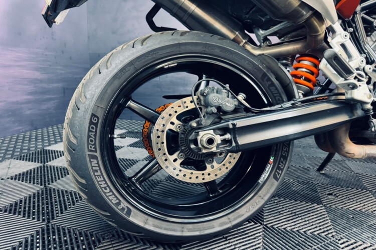 2011 KTM 990 SUPERMOTO, Orange - photo 18