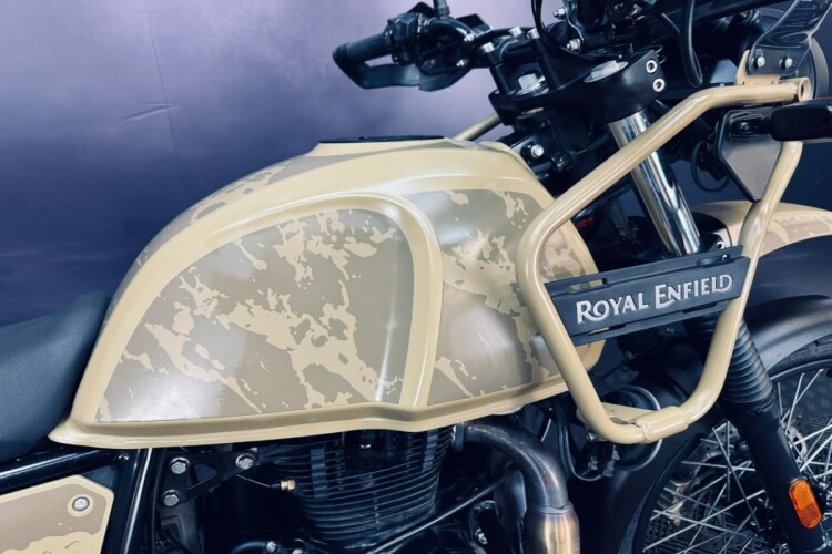 2024 ROYAL ENFIELD HIMALAYAN 411, Brown - photo 6