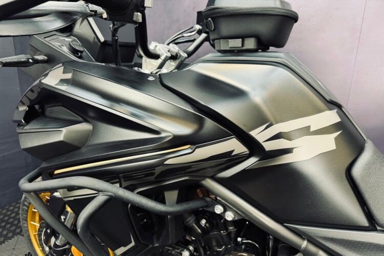 2025 VOGE DS625X, Black - photo 9