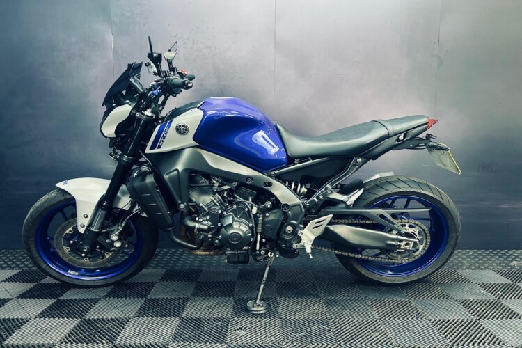 2021 YAMAHA MT-09, Blue - photo 4