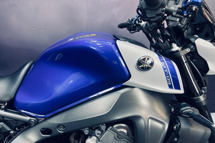 2021 YAMAHA MT-09, Blue - photo 10