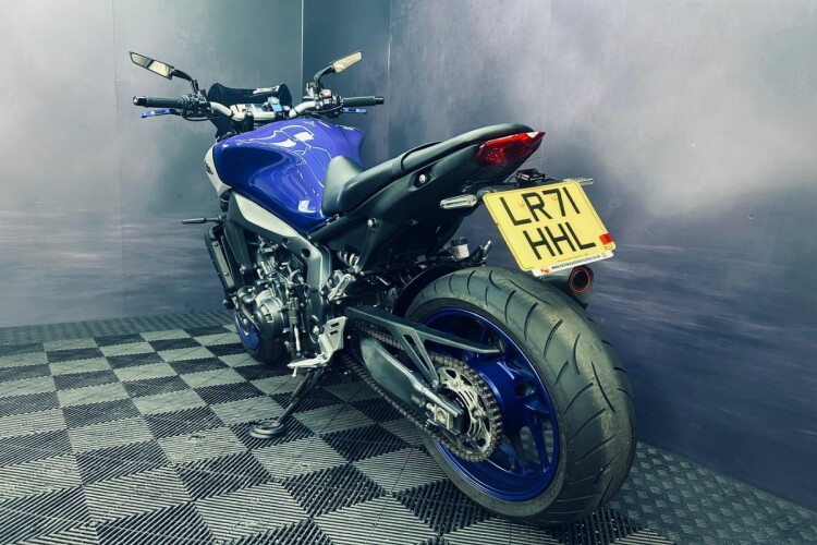 2021 YAMAHA MT-09, Blue - photo 15