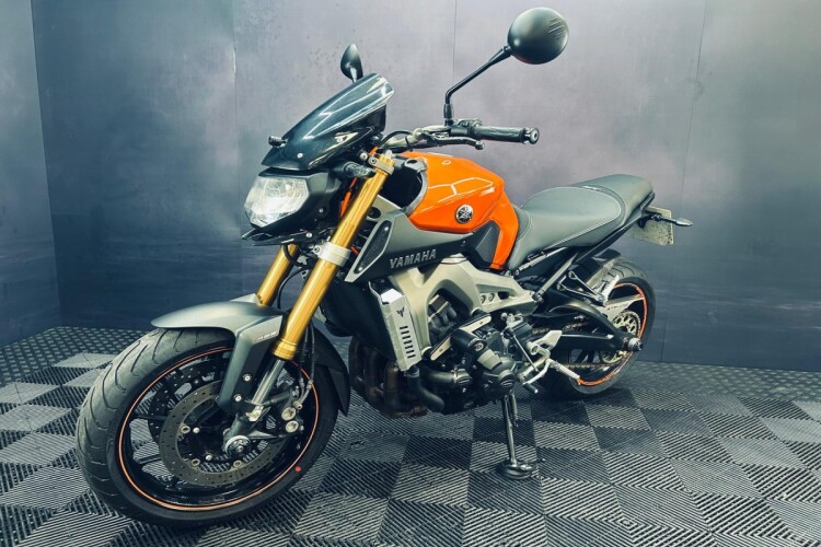 2015 YAMAHA MT-09, Orange - photo 5