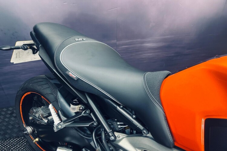2015 YAMAHA MT-09, Orange - photo 13