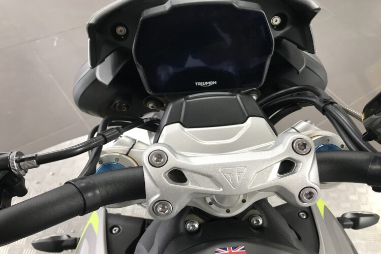 2022 TRIUMPH SPEED TRIPLE 1200, Silver - photo 14