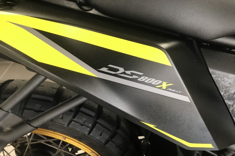 2025 VOGE DS800X RALLY, Yellow - photo 14
