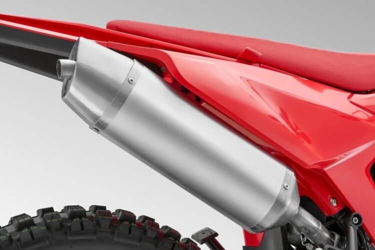 2026 QJMOTOR COV 125 X, Red - photo 15