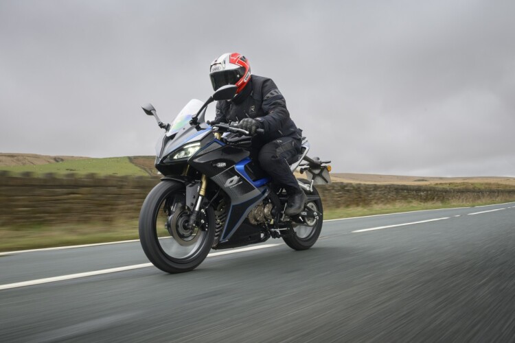 QJMOTOR SRK 125 R