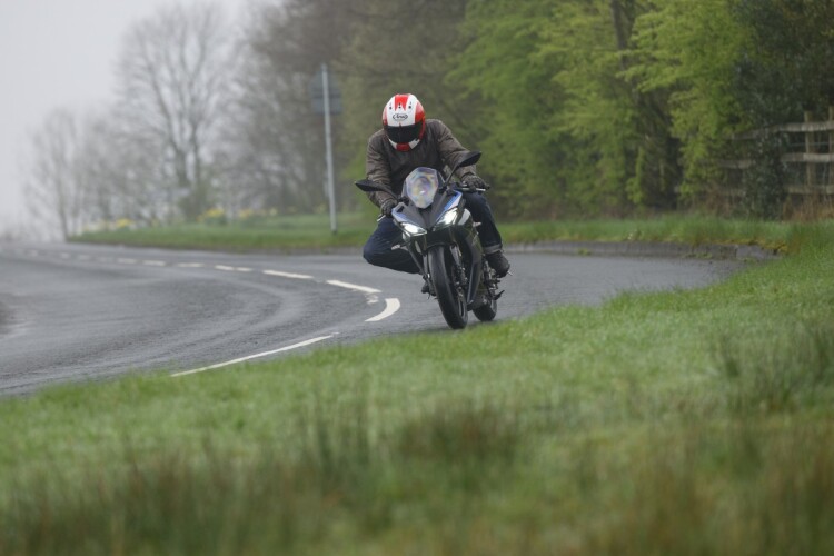 QJMOTOR SRK 125 R
