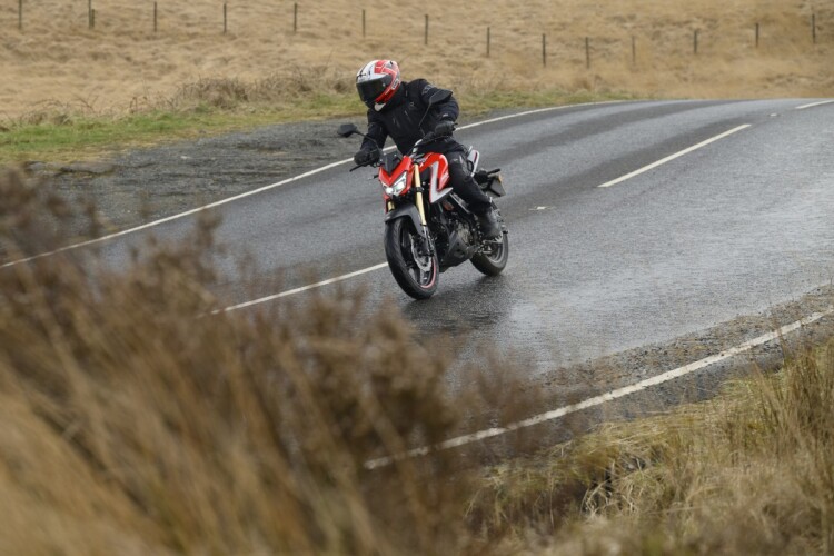 QJMOTOR SRK 125 S