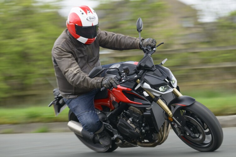 QJMOTOR SRK 800