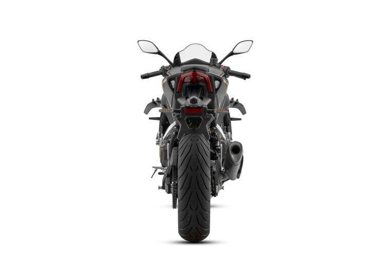 QJMOTOR SRK 800 RR