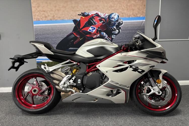 QJMOTOR SRK 921 RR for sale