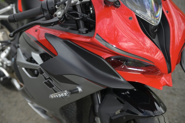 QJMOTOR SRK 921 RR