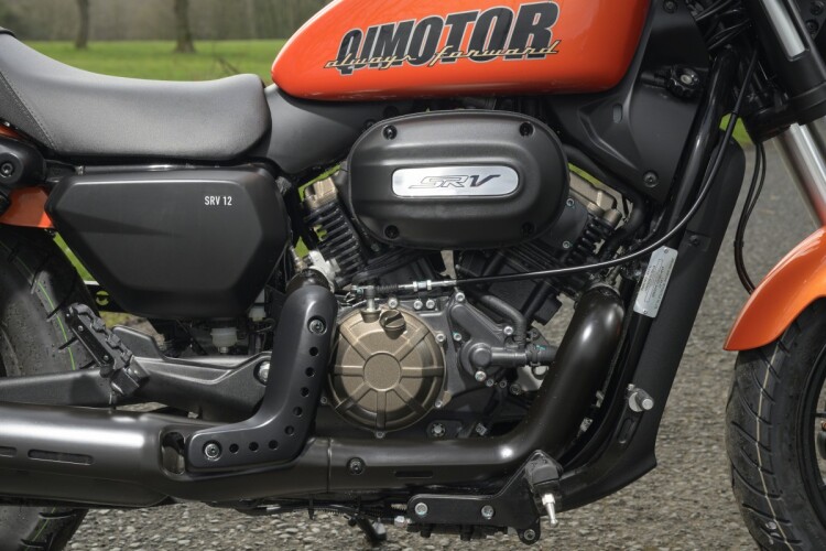 QJMOTOR SRV 125