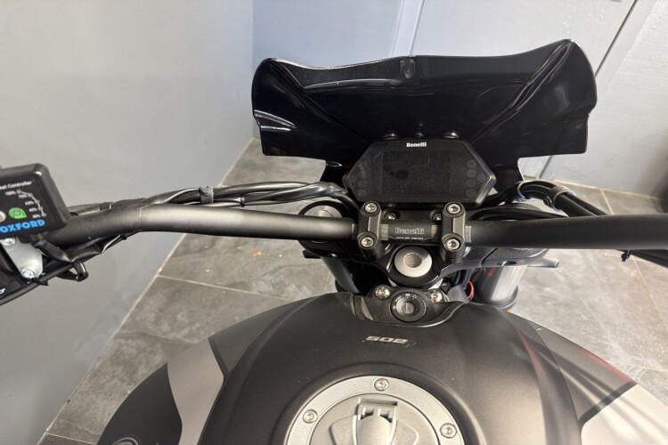 2025 BENELLI 502C, Black - photo 8