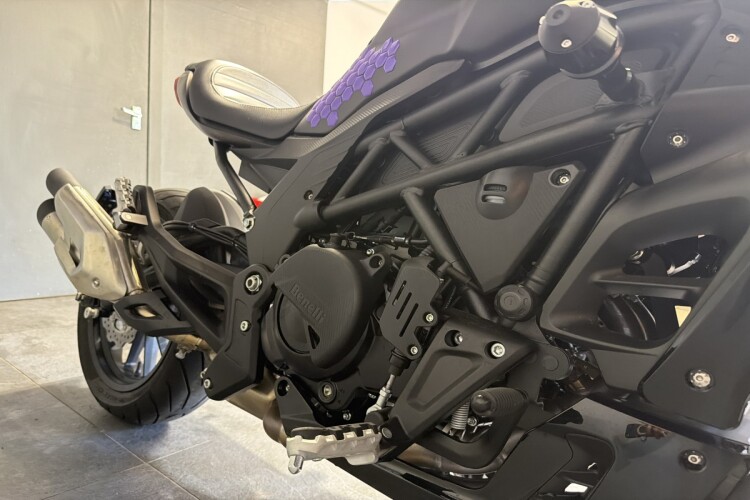 2025 BENELLI 502C, Black - photo 12