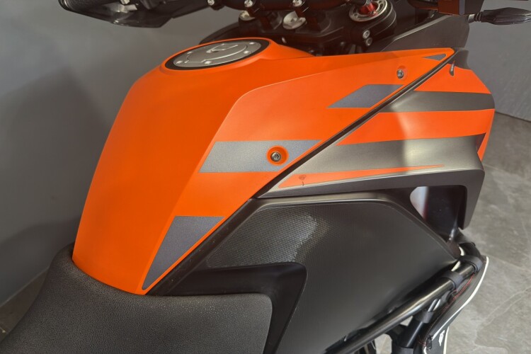 2020 KTM 1290 SUPER ADVENTURE S, Orange - photo 8