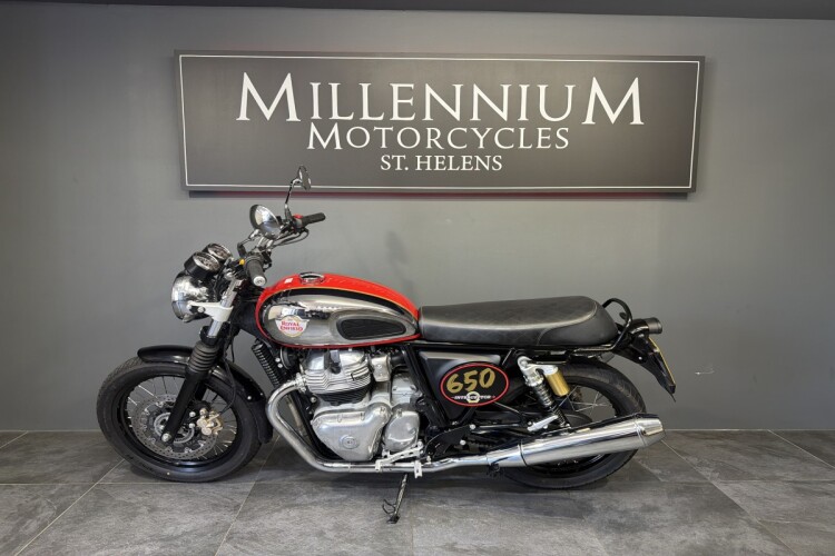 2022 ROYAL ENFIELD INTERCEPTOR 650, Silver And Red - photo 12