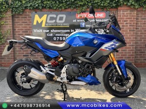 BMW F900 XR
