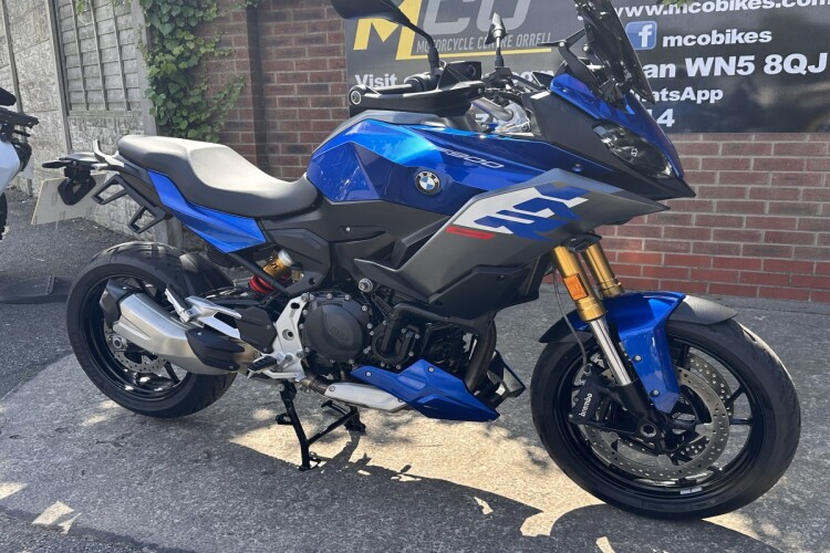 2024 BMW F900 XR, Blue - photo 2