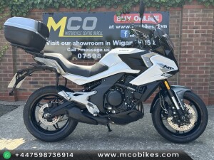 CFMOTO 700MT
