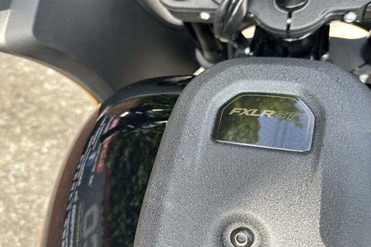 2024 HARLEY-DAVIDSON SOFTAIL, Tobacco fade enthusiasts - photo 15