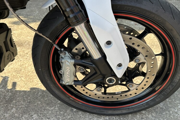 2022 INDIAN FTR SPORT, Ghost White - photo 9