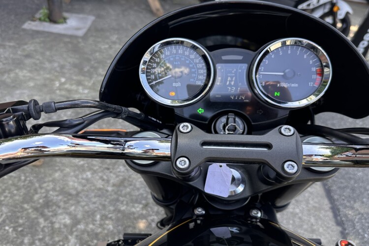 KAWASAKI Z900 RS