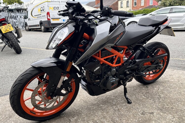 2022 KTM 390 DUKE, Silver - photo 15