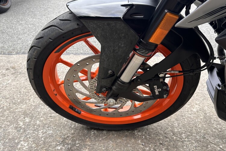 2022 KTM 390 DUKE, Silver - photo 17