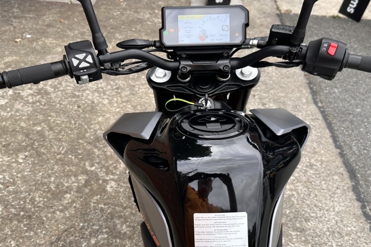 2022 KTM 390 DUKE, Silver - photo 19