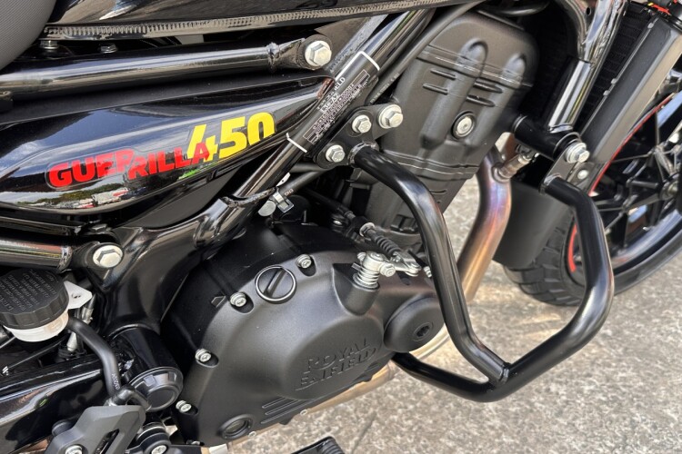 2024 ROYAL ENFIELD GUERRILLA 450, Black - photo 8