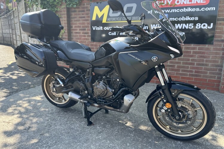 2024 YAMAHA TRACER 7 GT, Black - photo 2