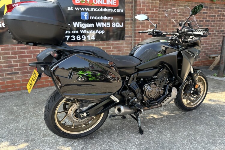 2024 YAMAHA TRACER 7 GT, Black - photo 4