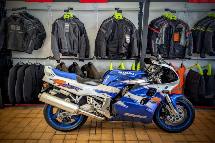 1994 SUZUKI GSXR1100WR, Blue/White