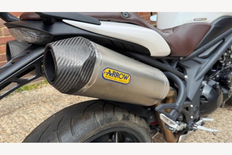2011 TRIUMPH SPEED TRIPLE 1050 ABS, White - photo 16