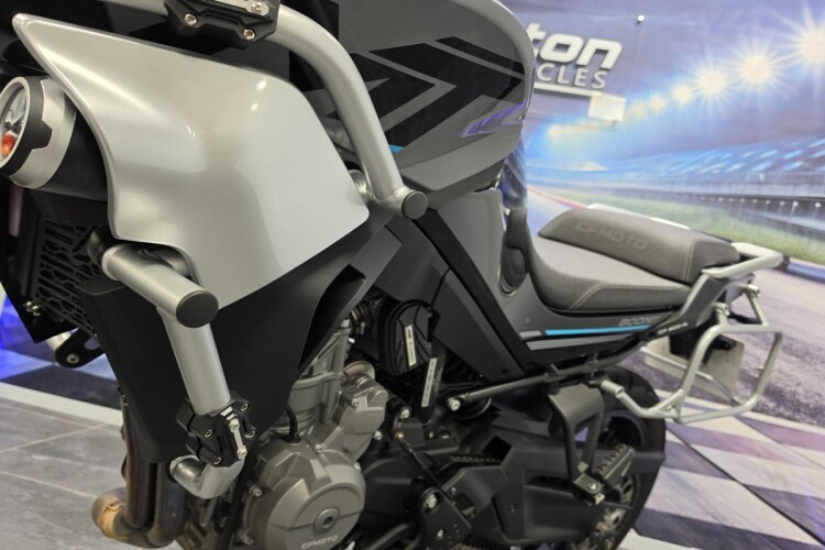 2025 CFMOTO 800MT SPORT, Black - photo 6