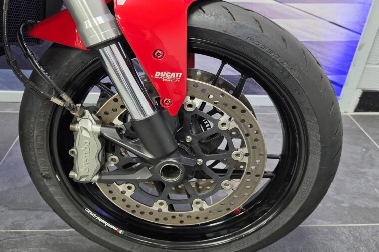 2015 DUCATI MONSTER 821, Red - photo 5