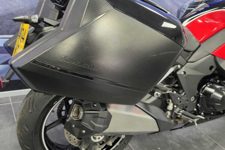 KAWASAKI NINJA 1000SX