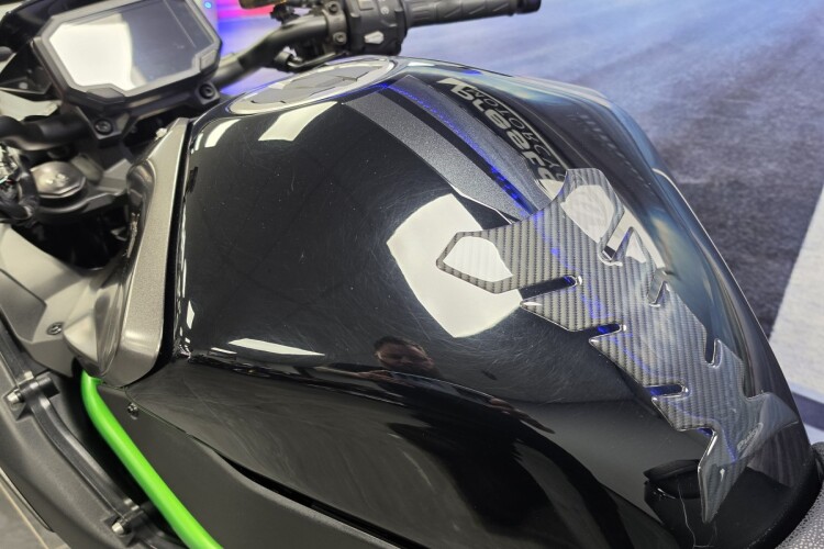 KAWASAKI Z H2