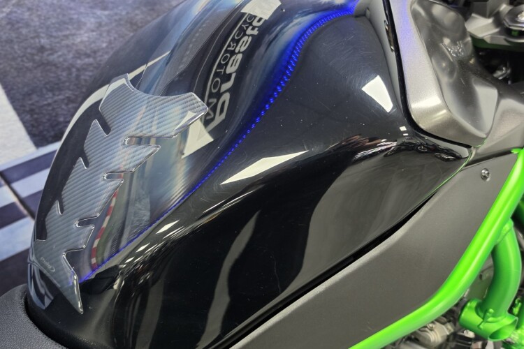 KAWASAKI Z H2
