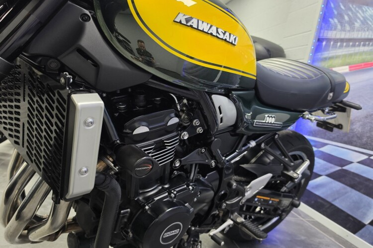 KAWASAKI Z900 RS
