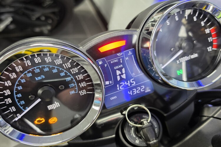 KAWASAKI Z900 RS